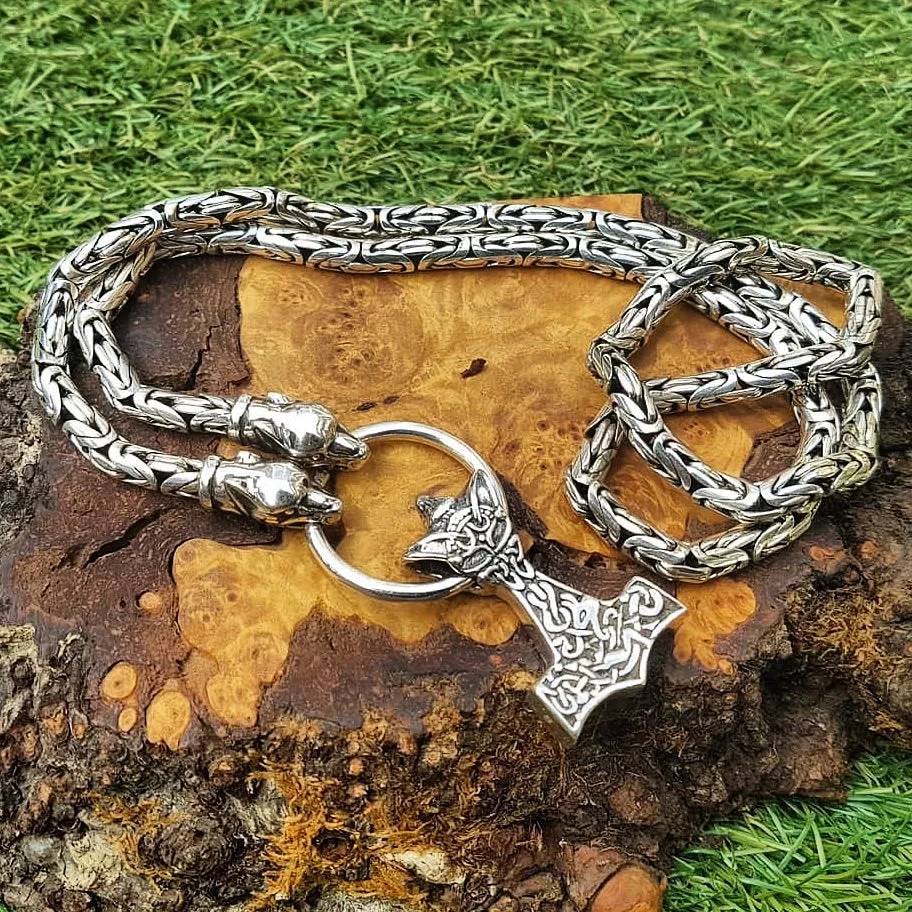 5mm Thick Silver King Chain Thors Hammer Necklace with Ferocious Wolf Heads