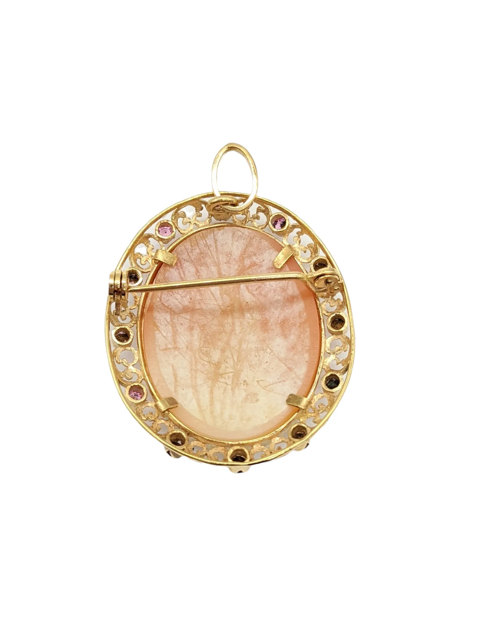 Cameo Pendant / Brooch in 18 Karat Yellow Gold