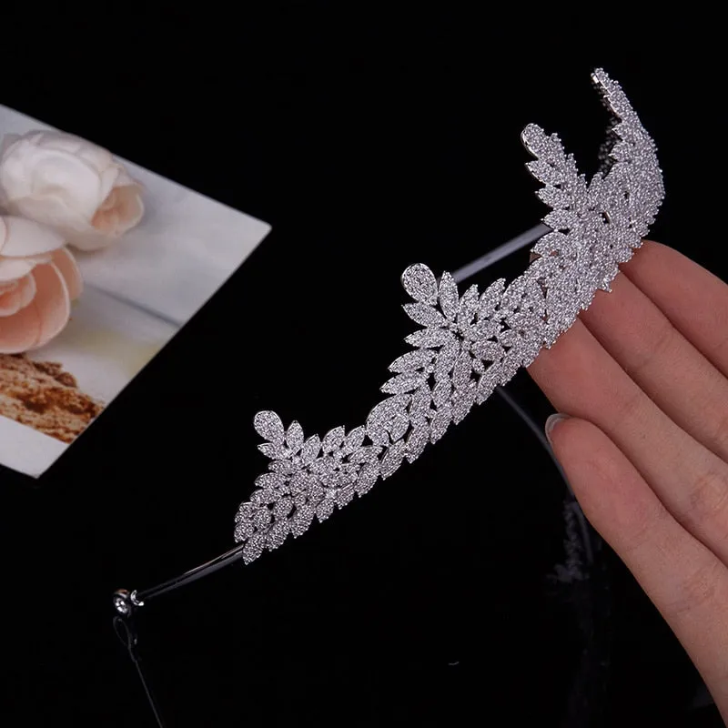 Fashion Zirconia Wedding Tiara,Women's Crystal Tiara for Bride,Prom,Gatherings Party Head Accessories,Hair Accessories for Girls