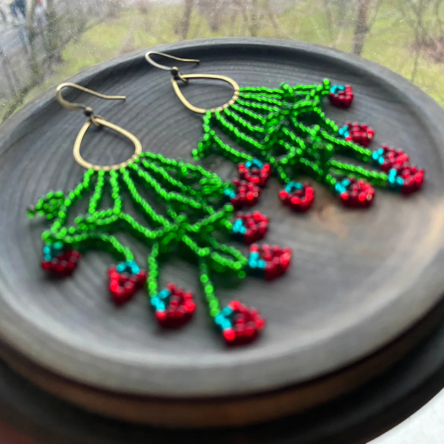 Green Red Seed Bead Berry Earrings, Berries Earrings, Cherry earrings, Strawberry earrings, Emerald Fringe Chandelier Earring, Bohemian Boho earrings, Hippie Earrings, Cool Fun earrings, Funky Earrings, Fruit Earring