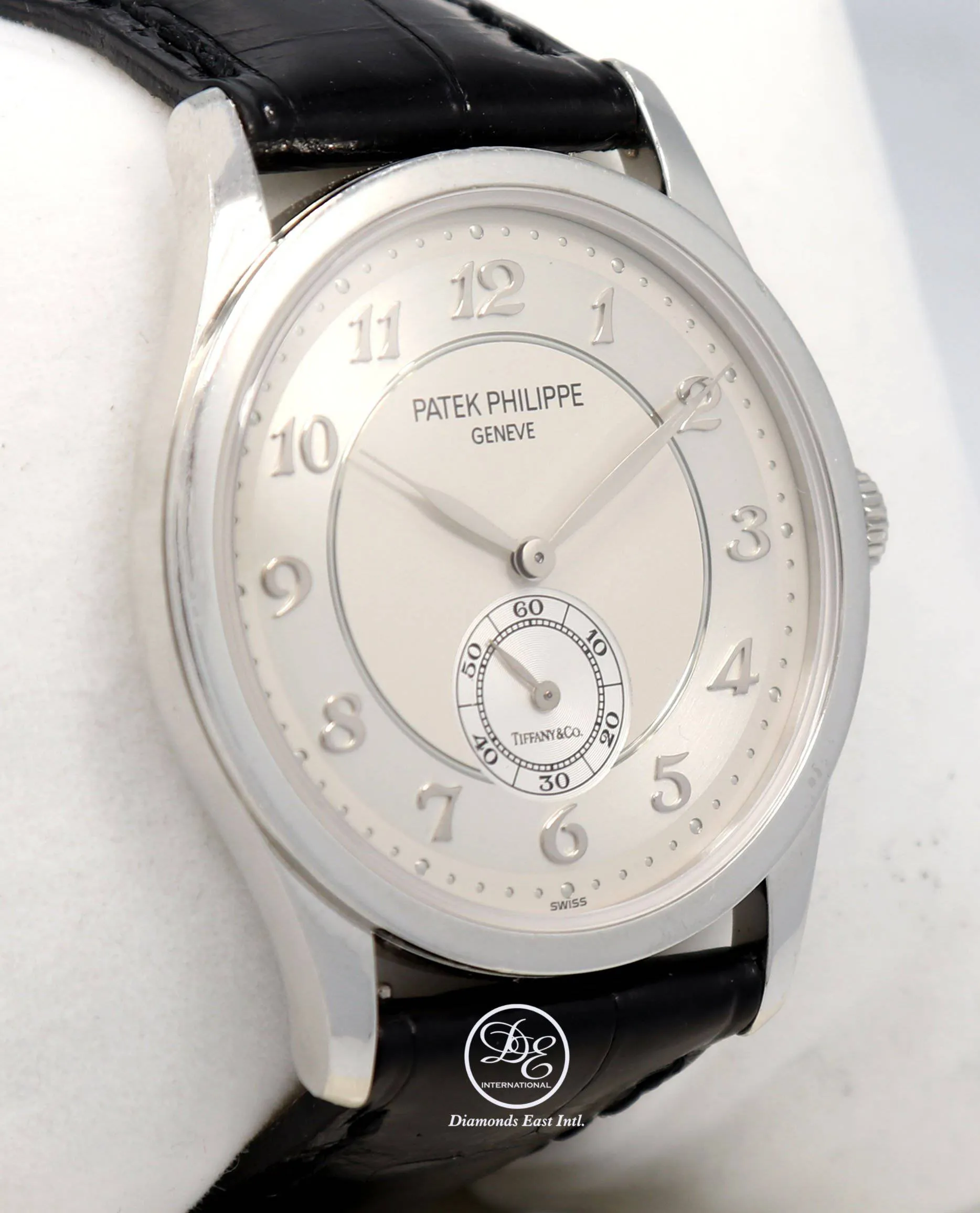 Patek Philippe Calatrava 5196p Tiffany & Co. Platinum Mint Condition Very Rare Watch