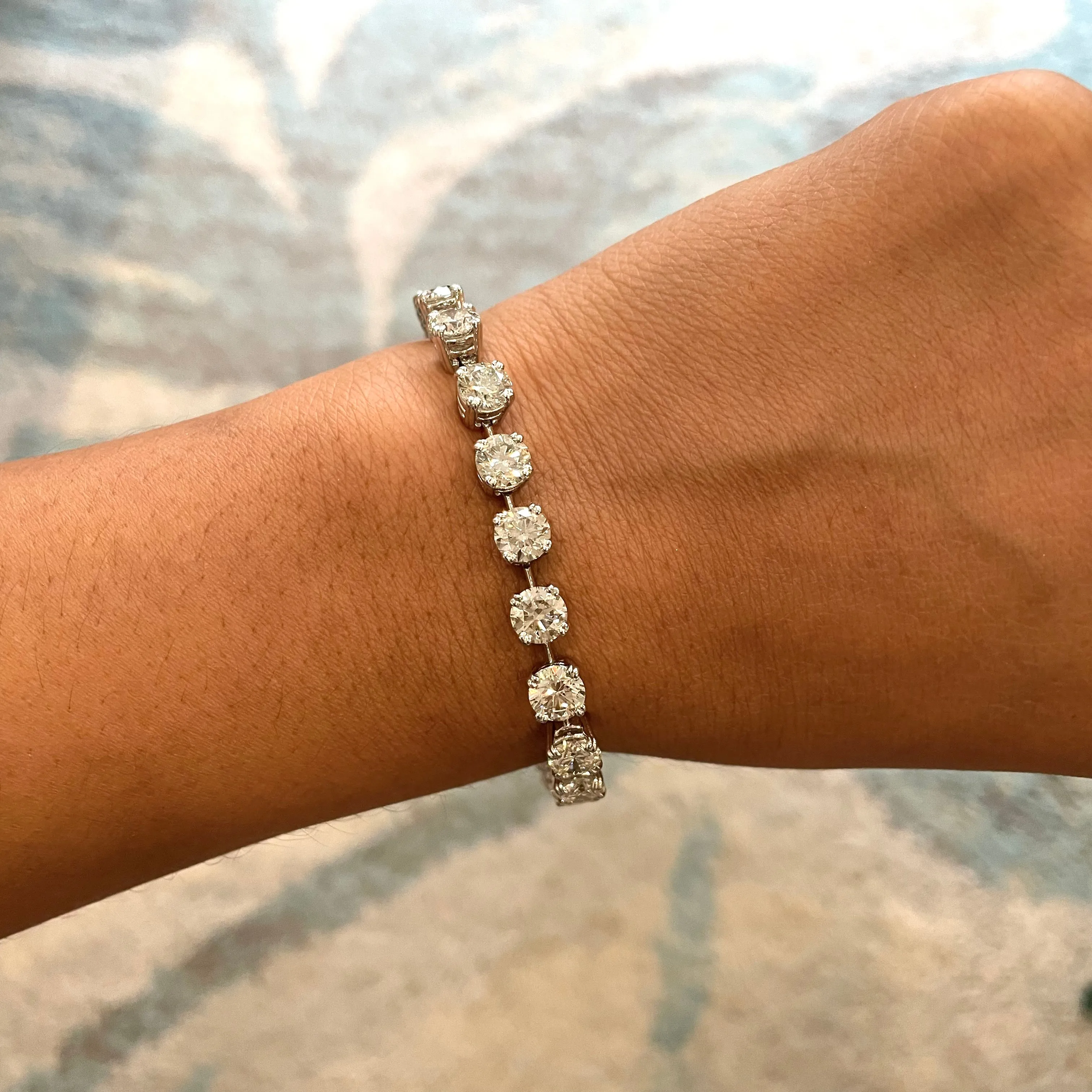 Round Diamond Tennis Bracelet (15.95 ct Diamonds) in Platinum