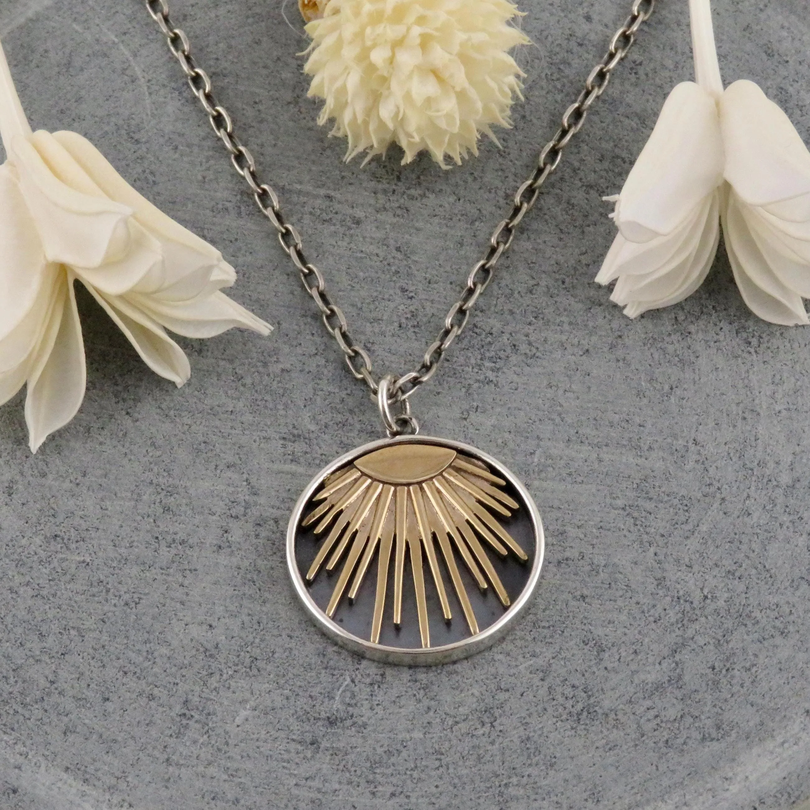 Shining Sun Rays Necklace