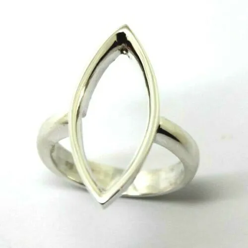 Size S 9 Sterling Silver 925 Large V ring modern design