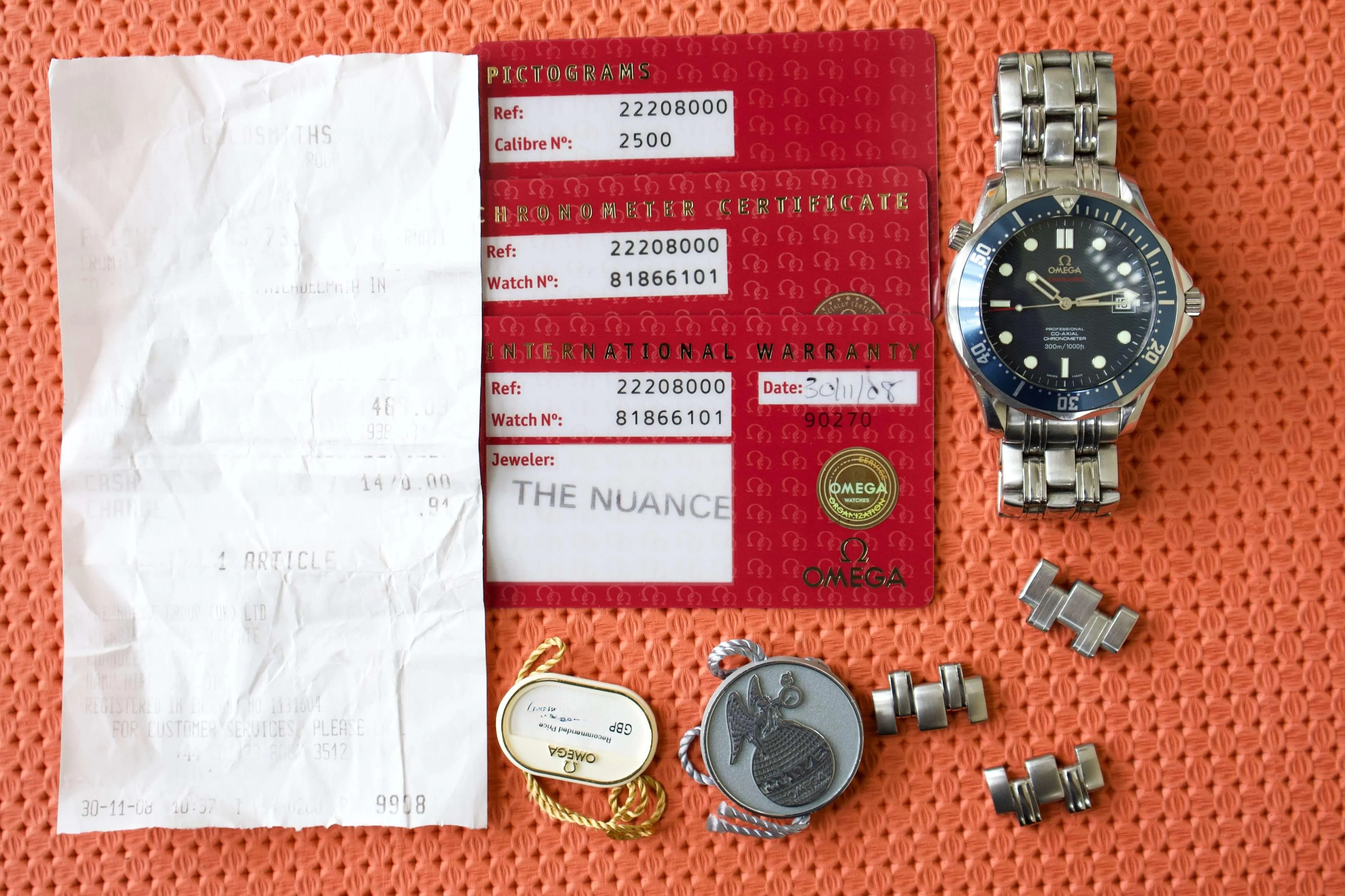 SOLDOUT: OMEGA SEAMASTER BOND 300 Co-Axial Chronometer 2220.80 Automatic WAVE Dial Box and Papers