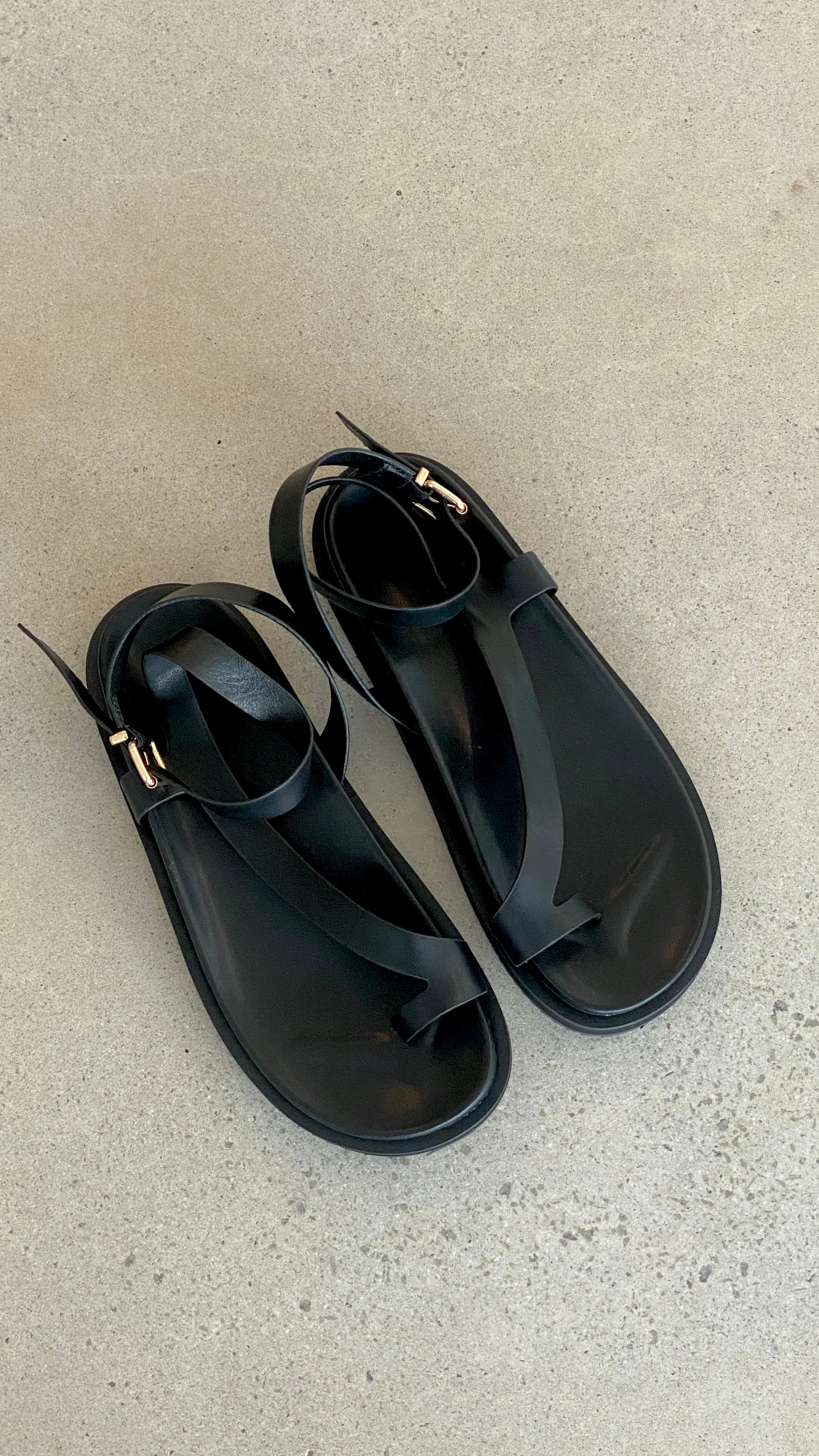 Temperance Sandal - Black